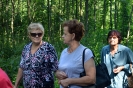 Seniorzy na grzybobraniu w Lasach Kozłowieckich_6