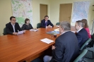 Umowa na budowę basenu w Wólce Rokickiej podpisana_1
